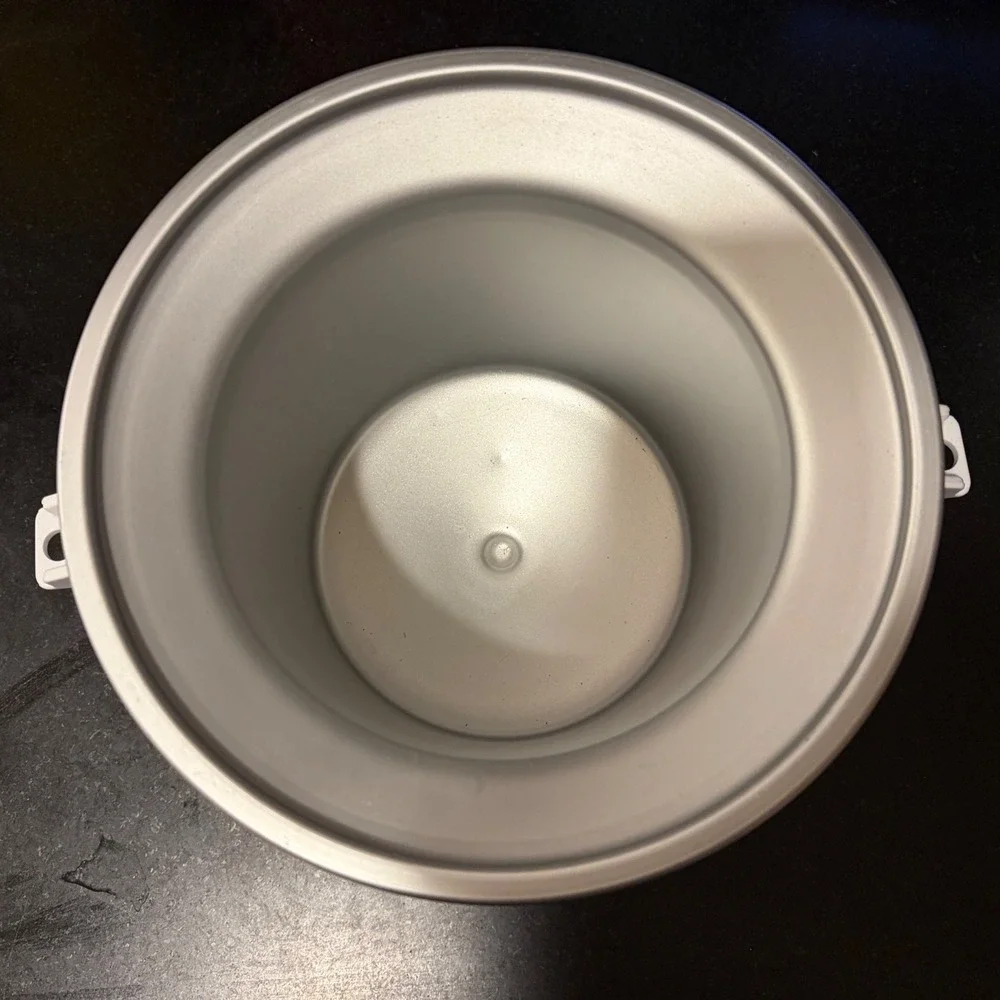 KitchenAid Ice Cream Maker Attachment KICA0WH 2 Quart White Freeze Bowl Dasher